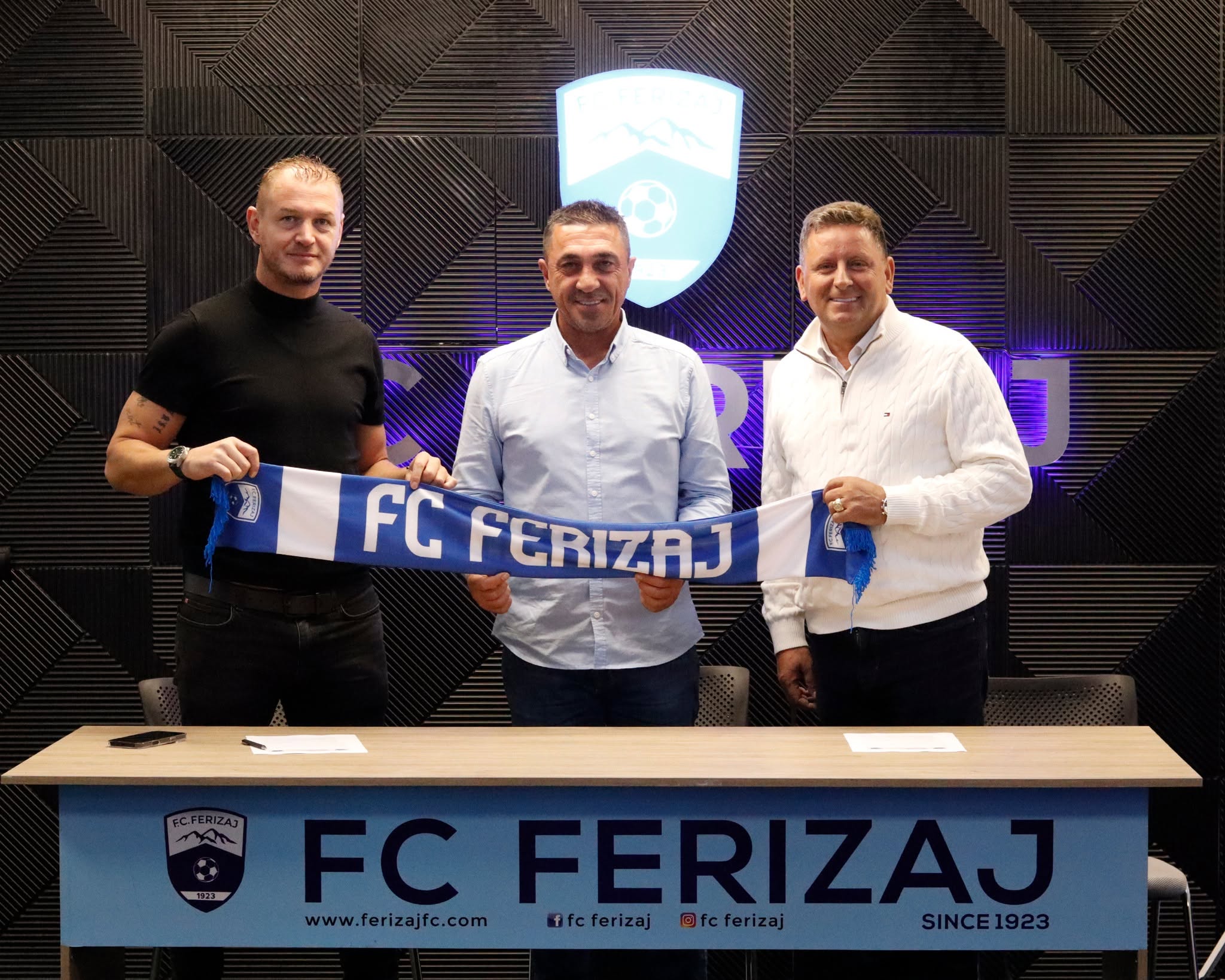 Nevil Dede prezantohet si trajner i ri i Ferizajt