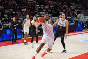 Pallacanestro Reggiana - Bashkimi